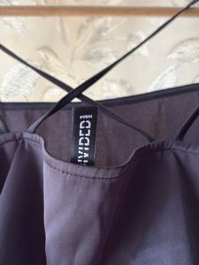 H&amp;M Top On Sale
