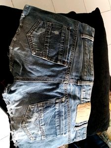 Ultra Low West 5 Pockets Shorts For Girl