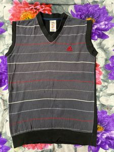 Men Half Sleeves Sweater