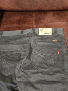 Libor Premium Chinos