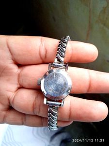 WALTHAM WOMEN WATCH.
