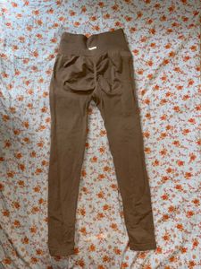 Comfortable and Stretchable Brown Leggings