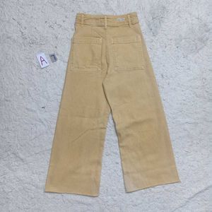 Wide Leg Cropped Jeans
