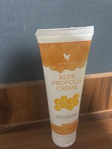 Forever Aloe Propolis Creme