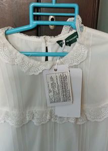 Elegant Lace Detail Blouse