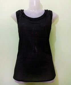 ( NEW UNUSED ) BLACK COTTON TOP