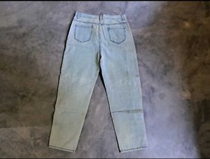 Distressed Unisex Jeans