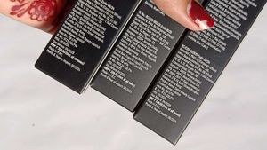 Swiss Beauty Matte Lipstick