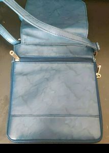 SLING BAG FOR GIRLS/ WOMEN