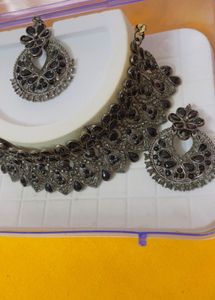 Elegant Jewelry Set