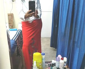 Long Knee Slit Skirt