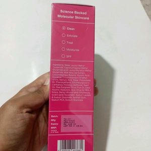 COSIQ Basic Face Cleanser