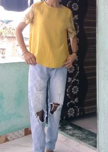 Combo : Jeans & Yellow Lace Top