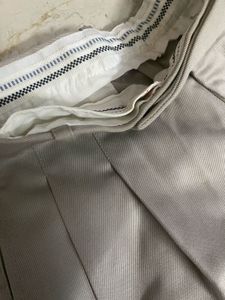 Single-Pleat Tailored Trousers