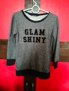 Black Sweatshirt