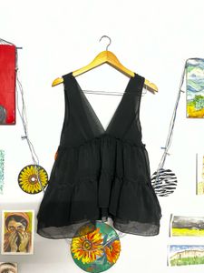 Black Korean Top🖤
