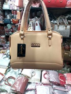😍Stylish And Premium Quality Handbag 👜