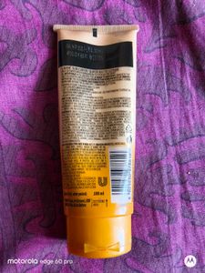 Lakme 9 To 5 Sun Screen