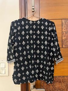 Patterned Black Tunic kurti Top