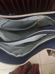 Handbag 👜 For Sale
