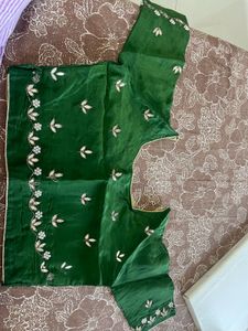 Lehenga Choli With Odhna &amp; Blouse