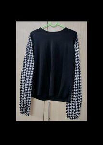 WOMEN&#39;S ASSORTED TOP-6 PCS