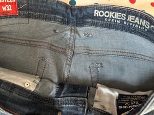 Rookies Blue wash Distressed jeans