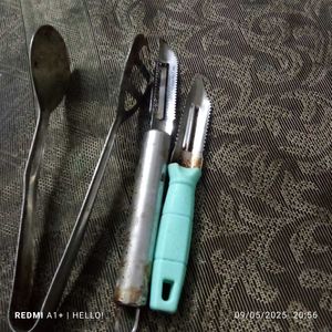 Peeler Grater And Tong Set