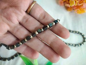 Golden And Black Beads Necklace Chain