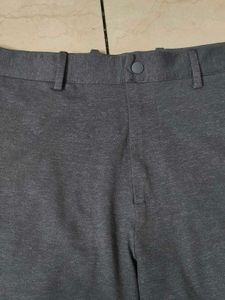 Uniqlo Gray Casual Joggers