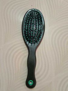 Attractive High Quality Black Hair Brush