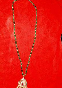 Emerald & Gold Tone Necklace