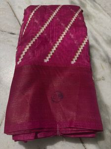 Women Beautiful Saree