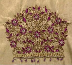🔥Maggam Work Blouse Piece
