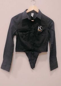 BLACK CROP SHIRT