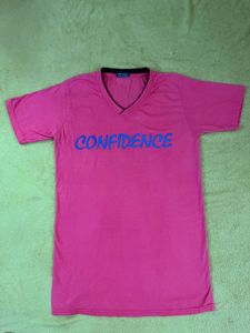 T-Shirt - V- Neck - CONFIDENCE