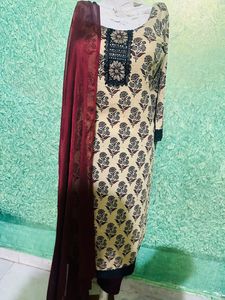 2 Pece Dupatta Kurta