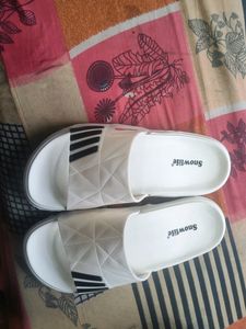 Snow Life Slippers