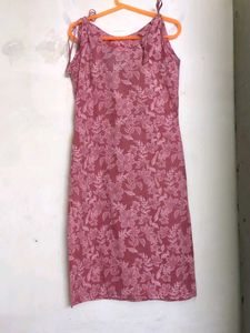 Women Sleeveless Kurti