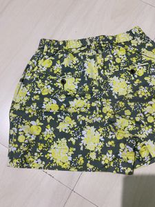 Floral Halfpant