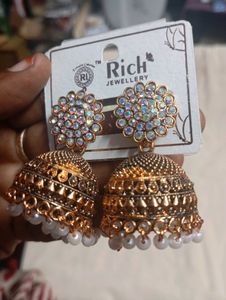 Rich Jewellery Jhumka Earrings