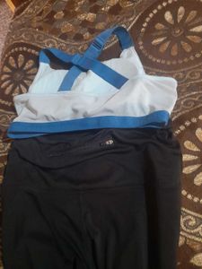 Gym Tights And Sports Bra For Workout