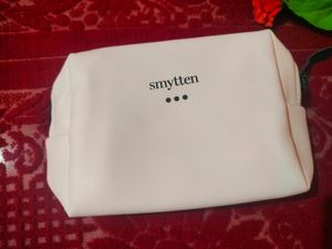 Smytten Premium Vanity Pouch White