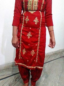 Punjabi Suit