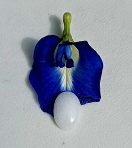 White Hakik Gemstone