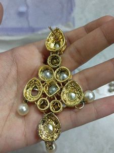 Rhinestone And Pearl Jewellery Set