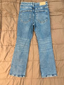 STRAIGHT HIGH WAIST ANKLE LENGTH JEANS