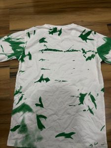 boys tshirt almost new
