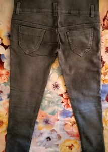 women grey jeans