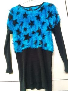 It's a partywear blue warm top 💙!